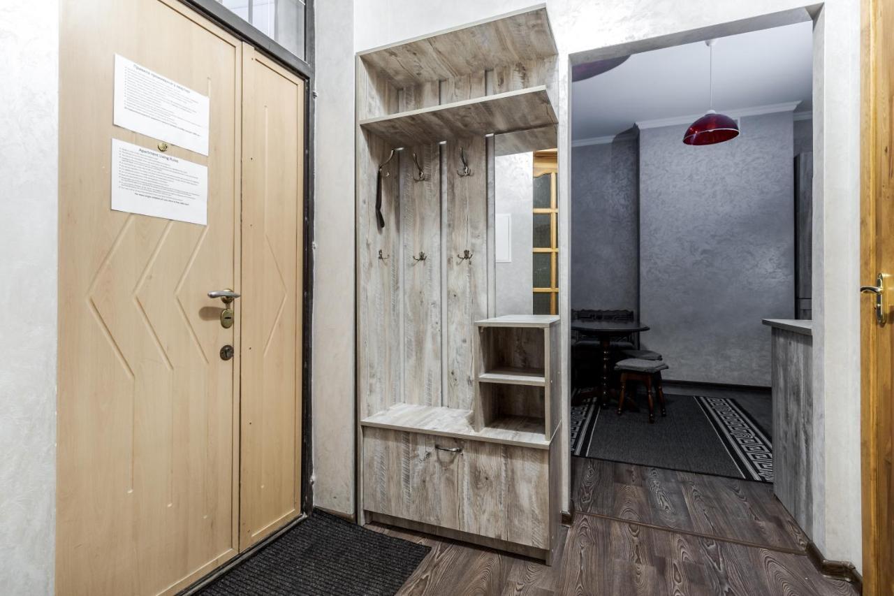 Akademika Hnatyuka Apartment Lviv Exterior photo